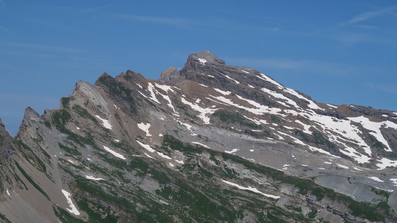 grand-chavalard-randonn-e-d-t-depuis-les-garettes-en-dessus-de-fully